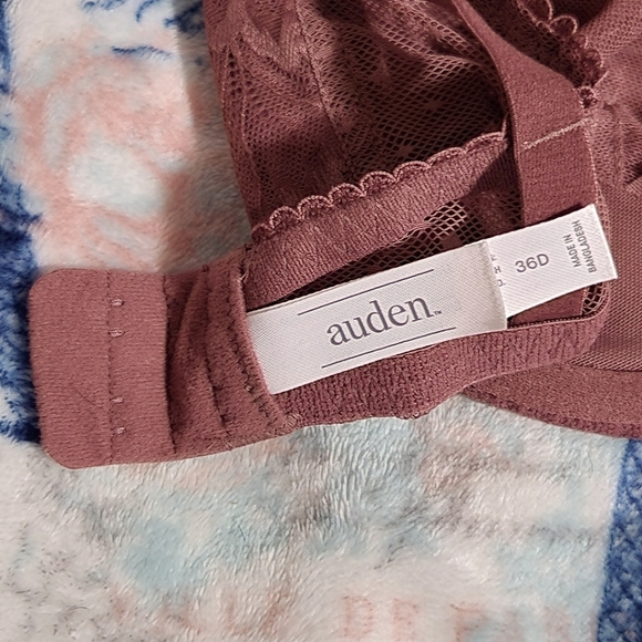 Auden Unlined Balconette Bra - Picture 7 of 9
